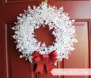 wreath-snowflakes