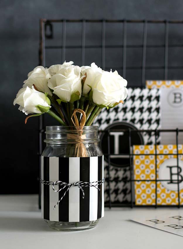 DIY Room Decor Ideas in Black and White - Mason Jar Desk Organizer - Creative Home Decor and Room Accessories - Cheap and Easy Projects and Crafts for Wall Art, Bedding, Pillows, Rugs and Lighting - Fun Ideas and Projects for Teens, Apartments, Adutls and Teenagers http://diyprojectsforteens.com/diy-decor-black-white