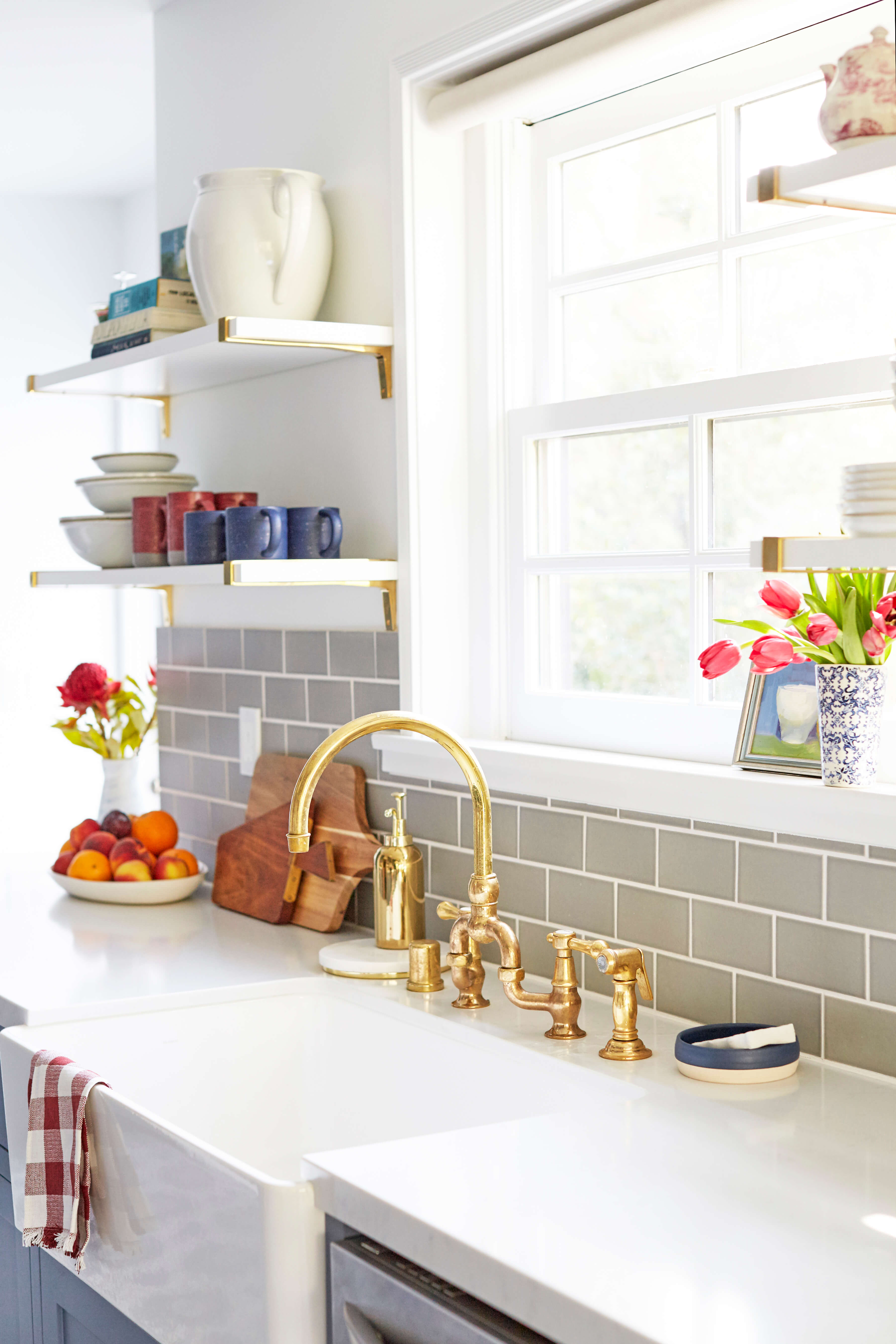 emily-_henderson_ginny_macdonald_brass_faucet