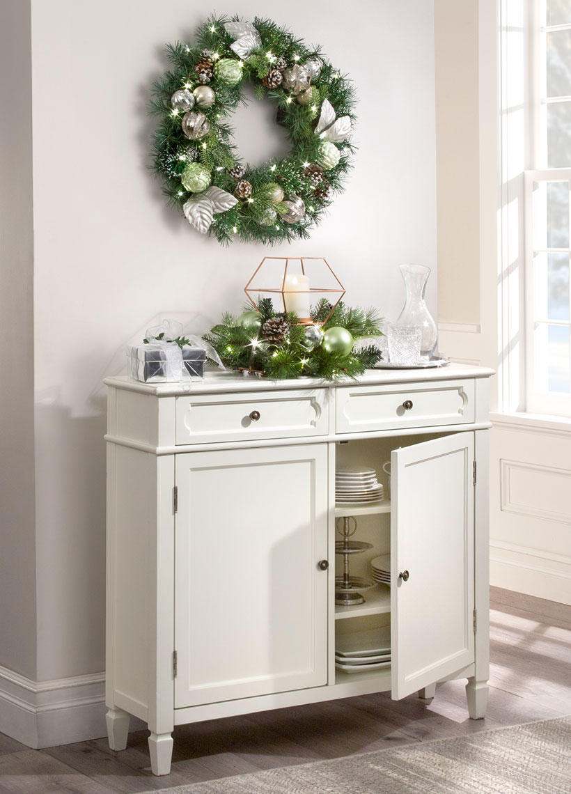 Mantel Decorating Ideas: How To Fake a Mantel-Console Table