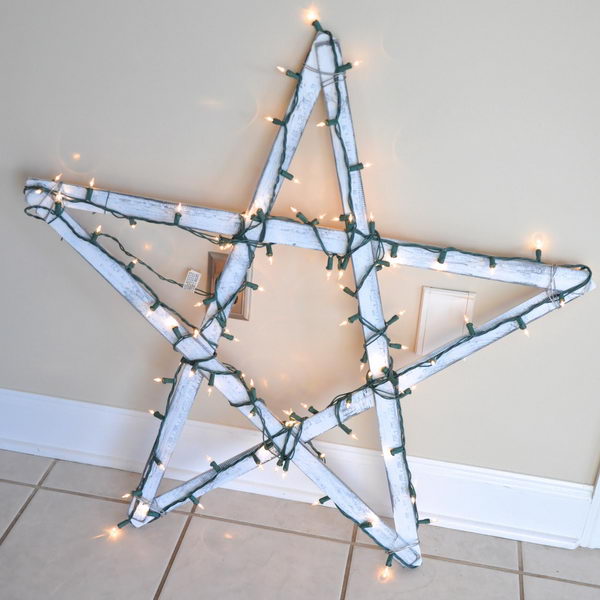 DIY Giant Star for Under $5. 