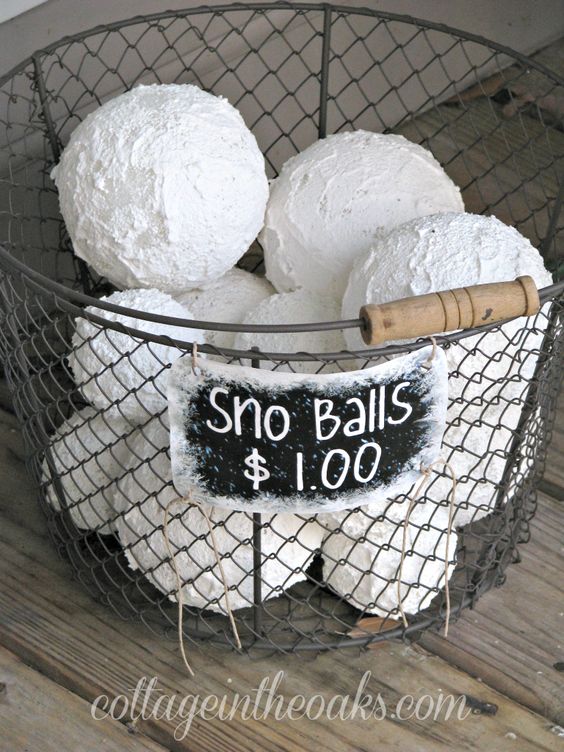 Faux Snow Balls. 