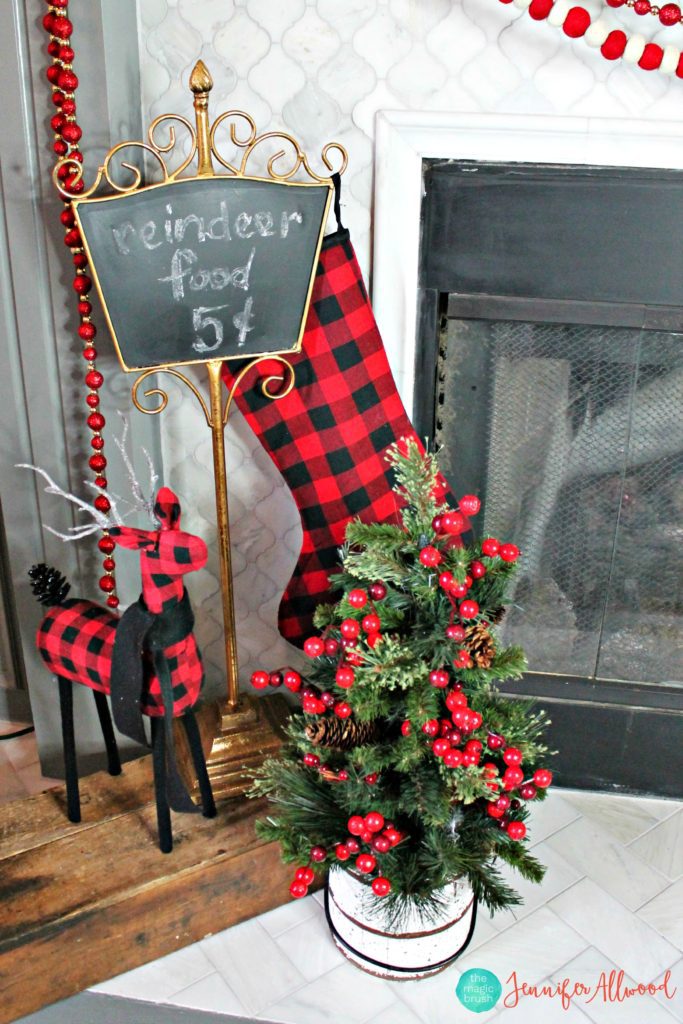 Christmas Mantel Decor | Magic Brush