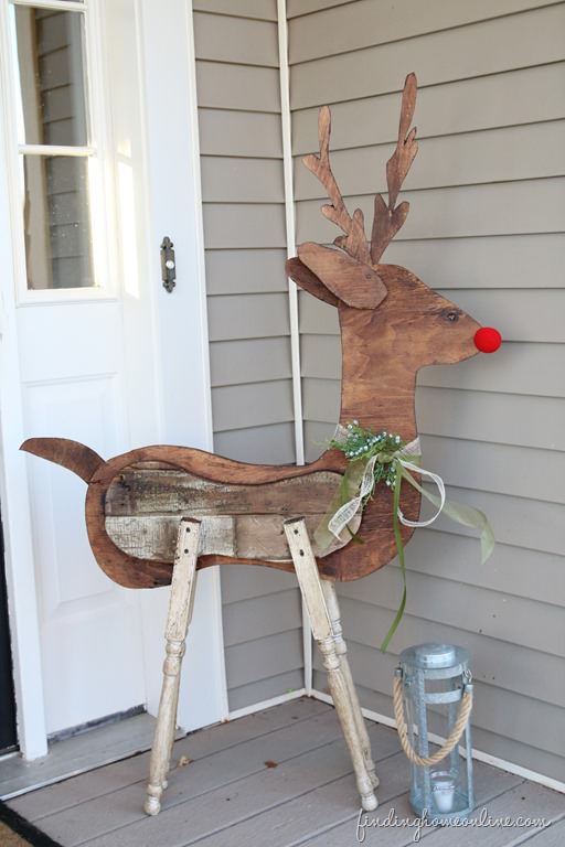 RedNoseReindeerReclaimedWoodDeer_thumb