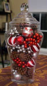 jar-pinecone-ornaments