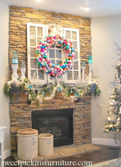 DIY Pool Noodle Wreath...these are the BEST Homemade Christmas Decorations & Craft Ideas!