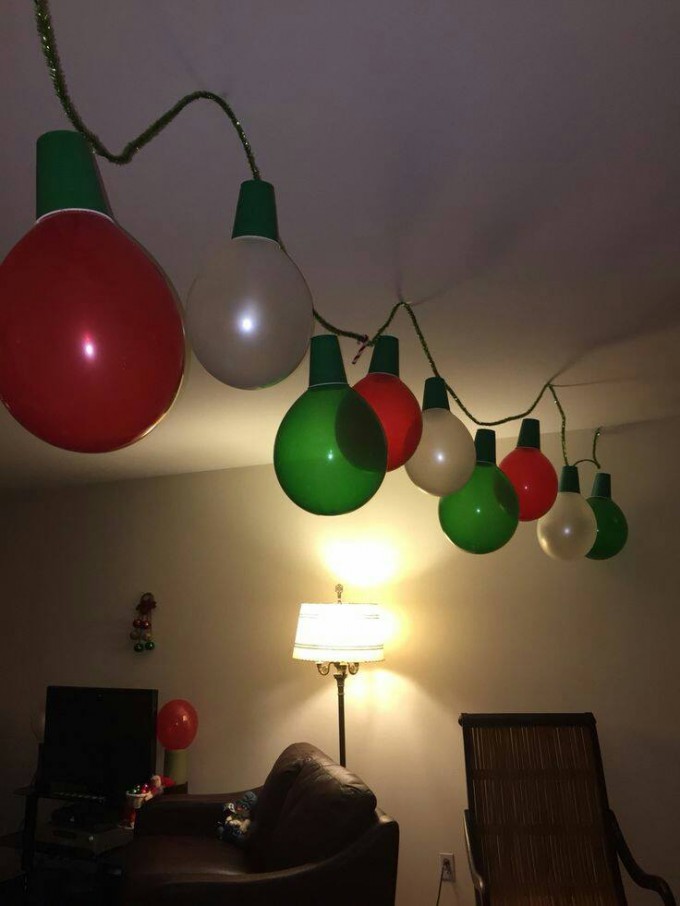 Use balloons and cups to make Christmas light garland...Over 60 of the BEST Christmas Decorating Ideas!