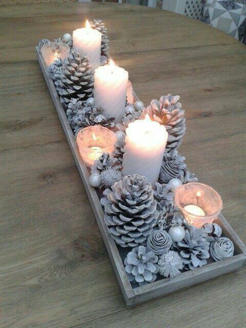Holiday Pine Cone Centerpiece....these are the BEST Christmas Decorating Ideas!