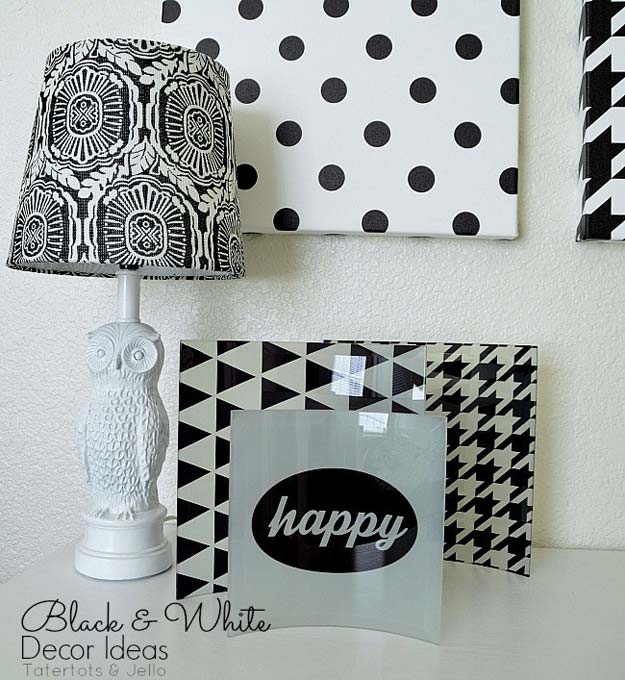 DIY Room Decor Ideas in Black and White - Black and White Wall Art - Creative Home Decor and Room Accessories - Cheap and Easy Projects and Crafts for Wall Art, Bedding, Pillows, Rugs and Lighting - Fun Ideas and Projects for Teens, Apartments, Adutls and Teenagers http://diyprojectsforteens.com/diy-decor-black-white