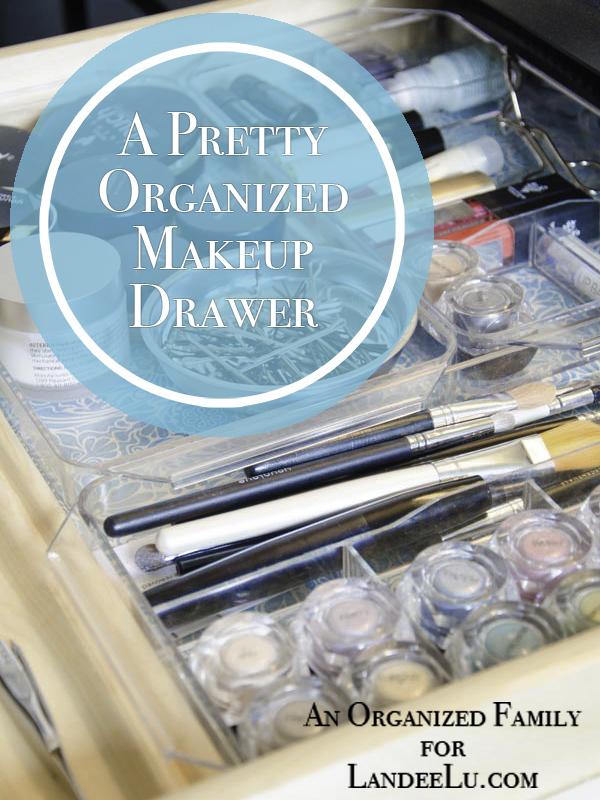 DIY Bathroom Organization Ideas - How to Organize your Makeup Drawer and make it pretty - tutorial via Landeelu #bathroomorganization #bathroomideas #bathroomhacks #bathroomtips #organizethebathroom