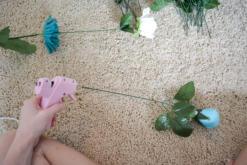 DIY Flower Wall Headboard