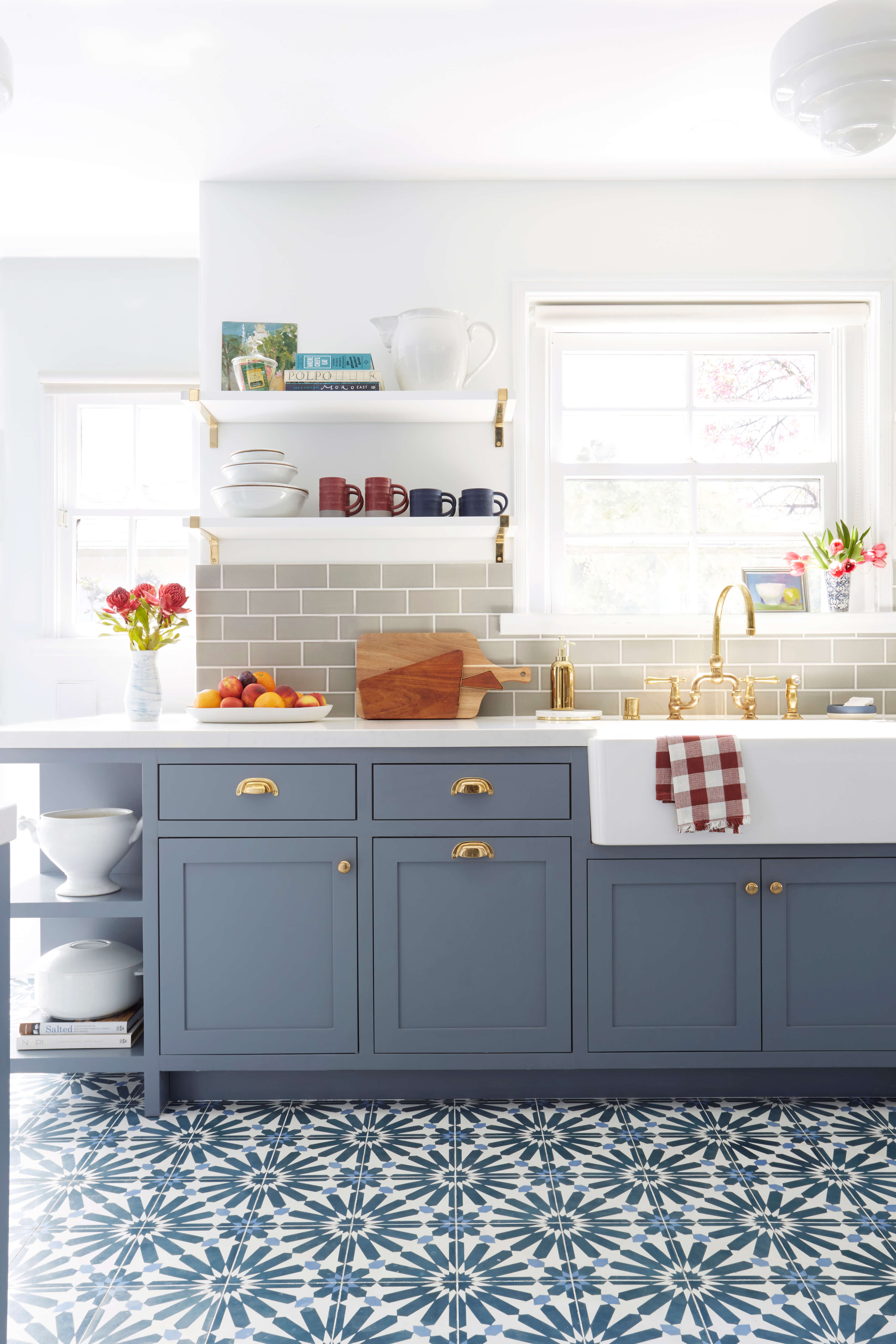 emily_henderson_ginny_macdonald_blue_cabinets