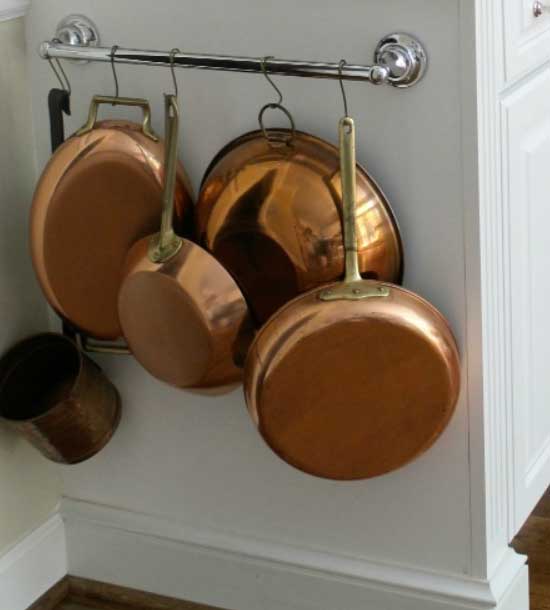 Pan Storage Display | Inexpensive Kitchen Decorating Ideas | Easy Kitchen Decor Ideas