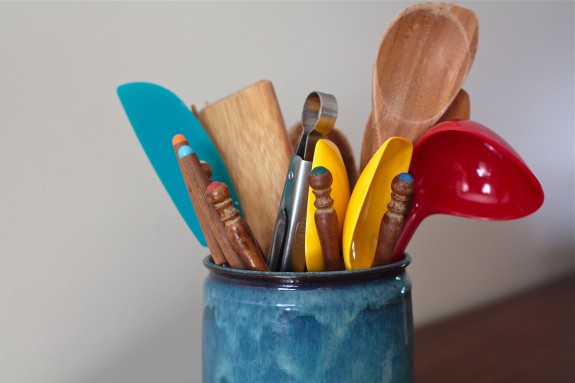 Use Containers For Your Spoons And Forks